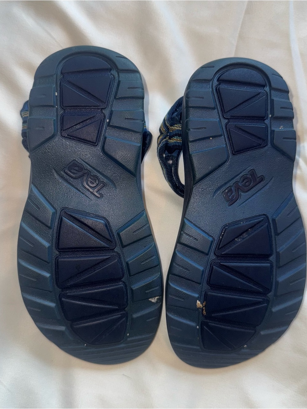 Kids’ Teva Hurricane XLT 2 Sandals | Size 2 - Picture 4 of 11